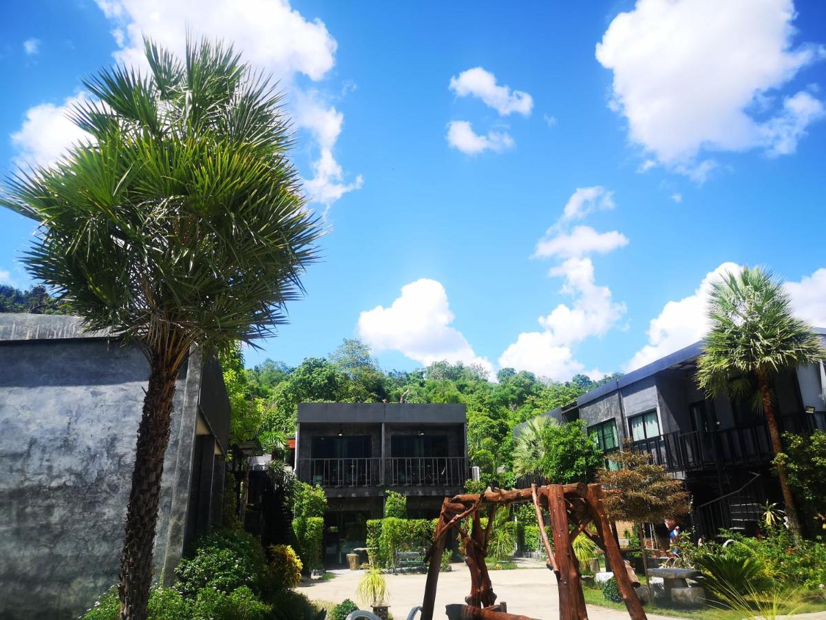 Keeree Loft Resort Thong Pha Phum Exterior photo
