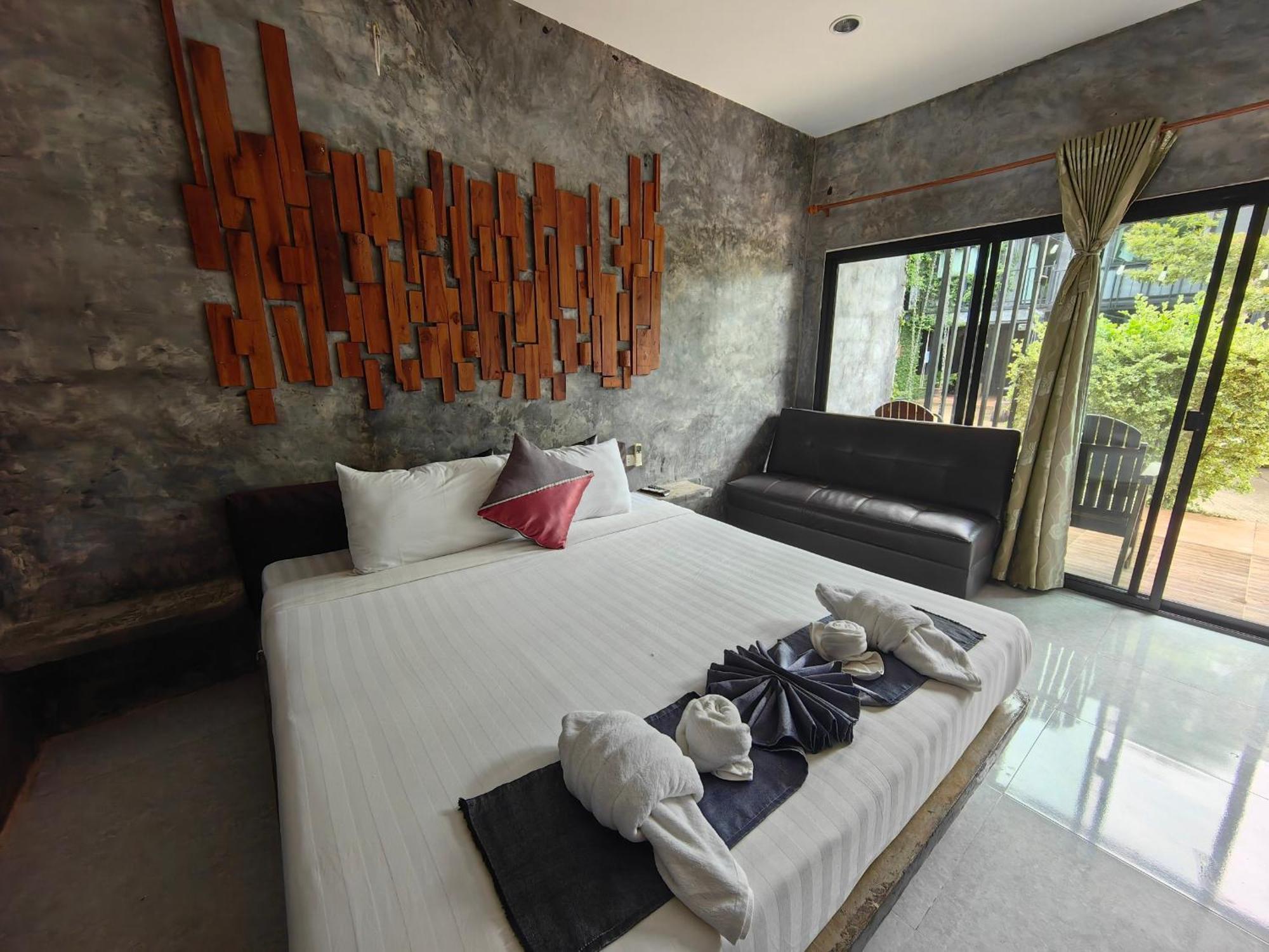 Keeree Loft Resort Thong Pha Phum Exterior photo