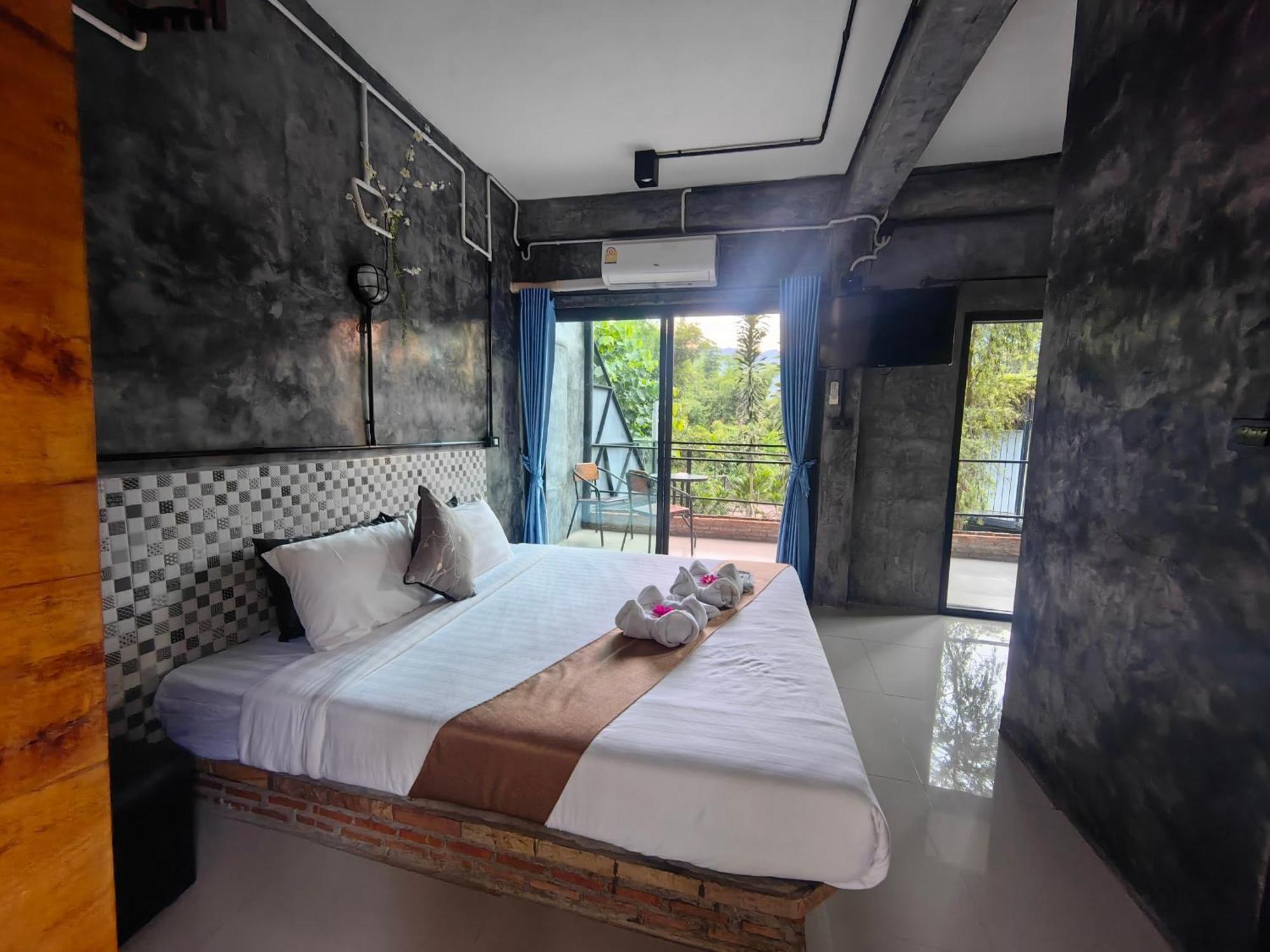 Keeree Loft Resort Thong Pha Phum Exterior photo
