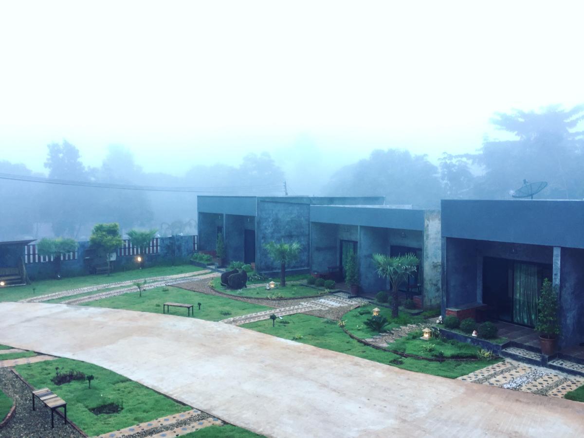 Keeree Loft Resort Thong Pha Phum Exterior photo