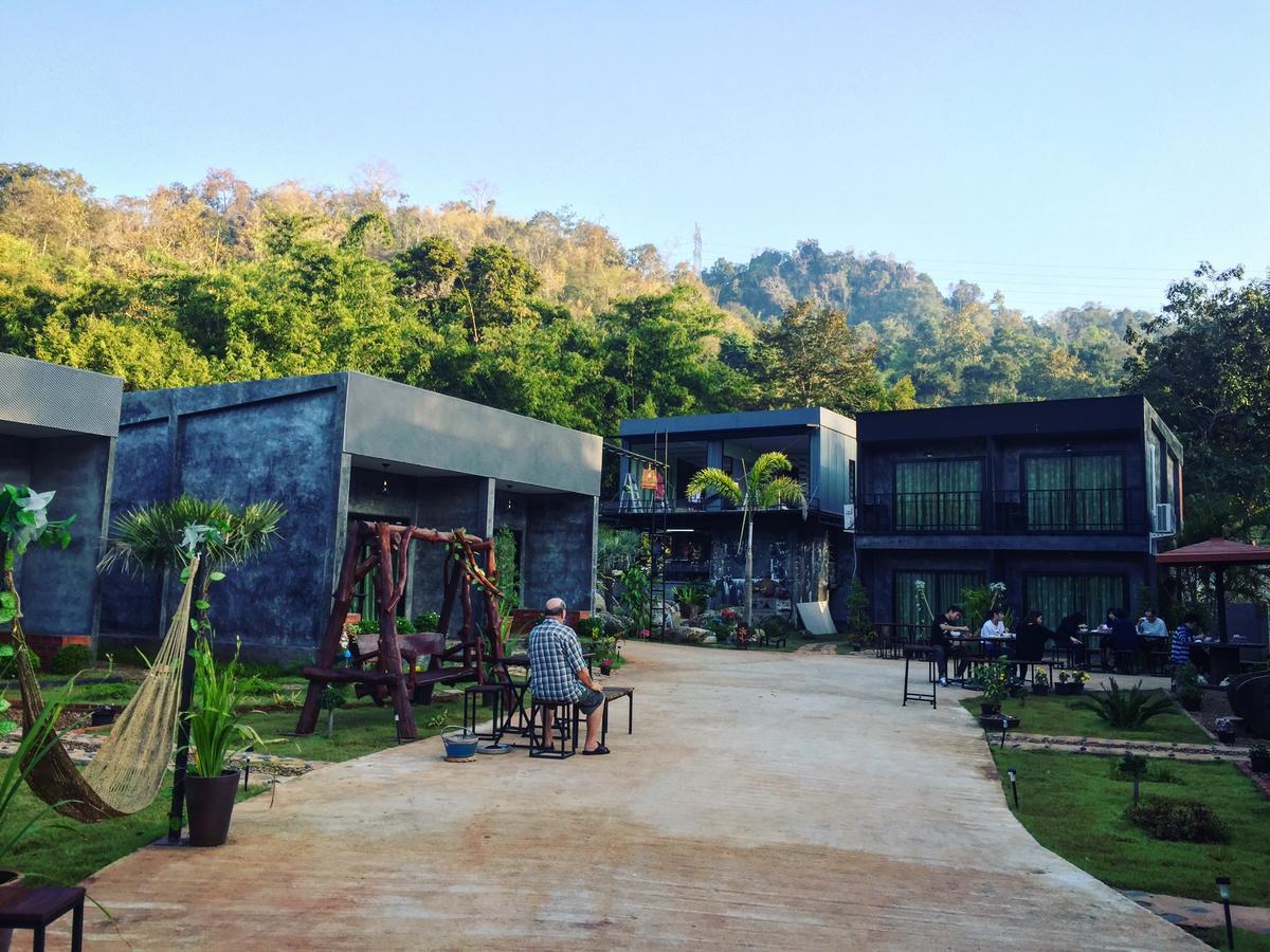 Keeree Loft Resort Thong Pha Phum Exterior photo