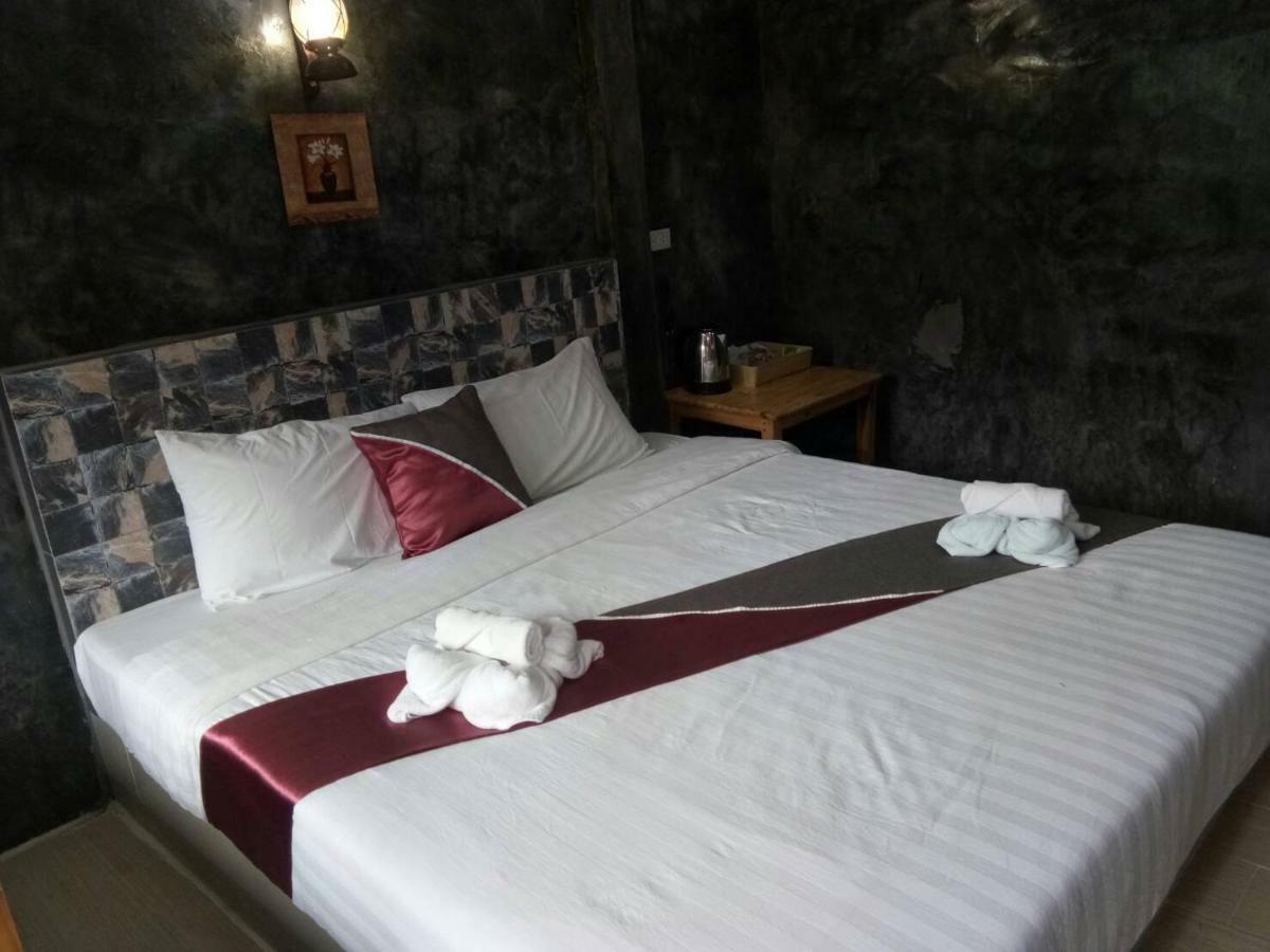 Keeree Loft Resort Thong Pha Phum Exterior photo